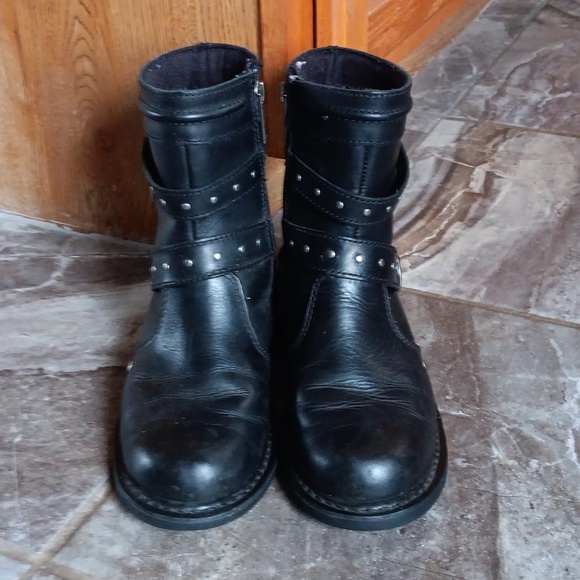 Ladies Harley Davidson Genuine Leather Boots With Studs and Straps Black Sz. 6 - Picture 2 of 5